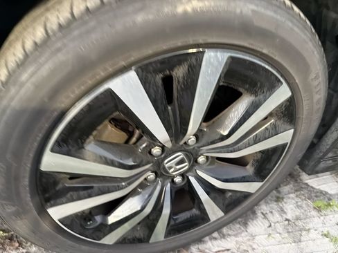 Used 2022 Honda Civic EX image 5