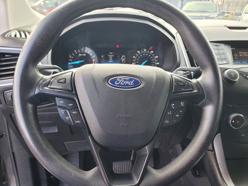 Used 2016 Ford Edge SE FWD image 14