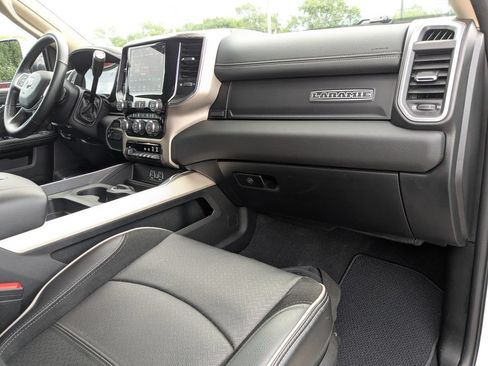 Used 2021 RAM 3500 Laramie AWD/4WD image 14