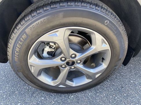 Used 2025 Ford Escape ST-Line AWD/4WD image 32