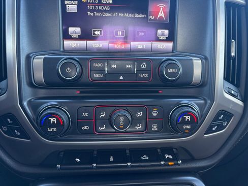 Used 2015 GMC Sierra 2500 Denali AWD/4WD image 29