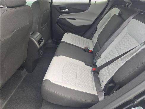 Certified 2024 Chevrolet Equinox LS w/ LS Convenience Package FWD image 18