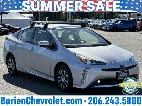 Used 2019 Toyota Prius LE AWD/4WD image 7