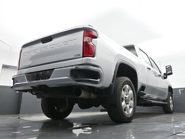 Used 2022 Chevrolet Silverado 3500 LTZ w/ LTZ Plus Package AWD/4WD image 47