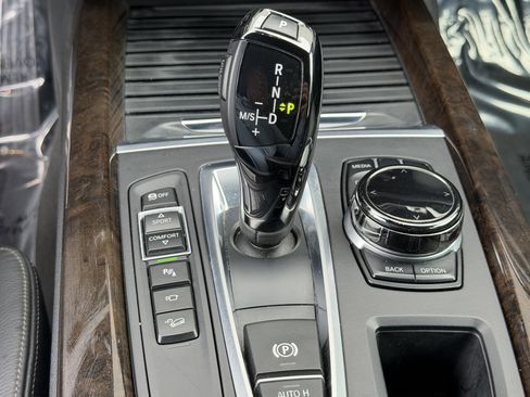 Used 2017 BMW X5 xDrive35d image 30
