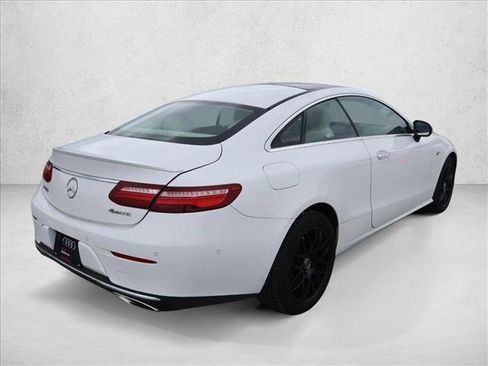 Used 2018 Mercedes-Benz E 400 4MATIC Coupe image 2