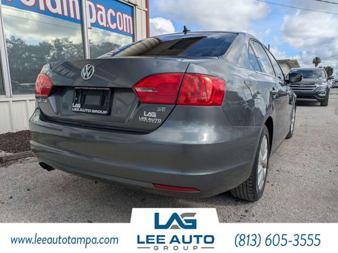 Used 2014 Volkswagen Jetta SE FWD image 3