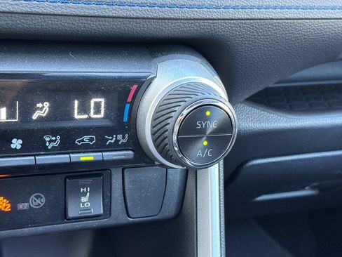 Certified 2022 Toyota RAV4 XSE AWD/4WD image 31