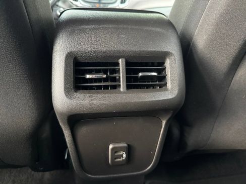 Used 2022 Chevrolet Equinox LS w/ LPO, Chrome Package FWD image 25