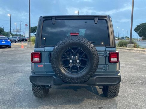 Used 2026 Jeep Wrangler Unlimited Sport AWD/4WD image 6