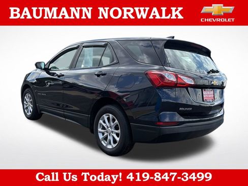 Used 2020 Chevrolet Equinox LS FWD image 3