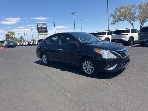 Used 2019 Nissan Versa SV w/ SV Special Edition Package FWD image 5