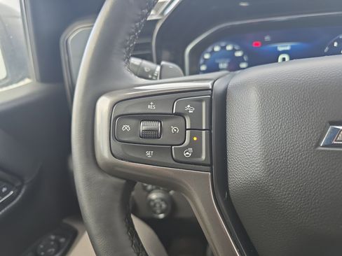 Used 2023 Chevrolet Silverado 1500 ZR2 w/ Technology Package image 24