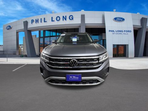 Used 2023 Volkswagen Atlas SE w/ Panoramic Sunroof Package AWD/4WD image 8