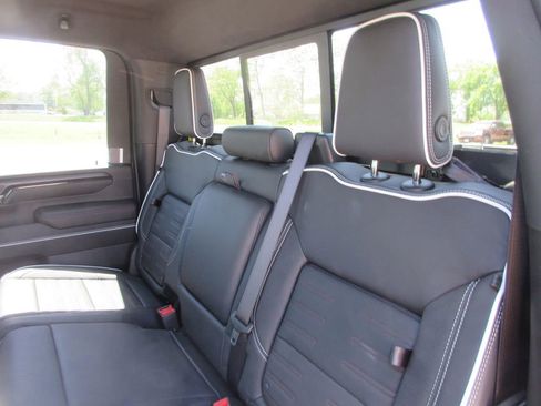 New 2026 GMC Sierra 2500 AT4X AWD/4WD image 13