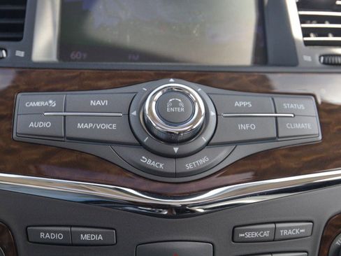 Used 2018 Nissan Armada SL w/ Moonroof Package AWD/4WD image 26
