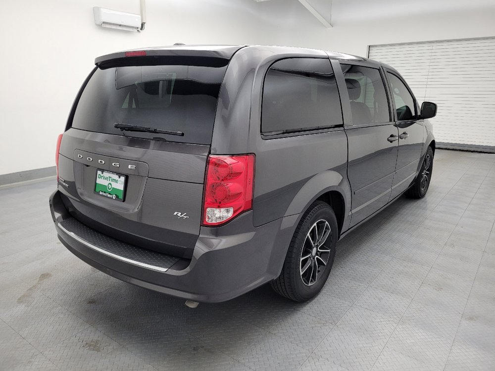 Used 2016 Dodge Grand Caravan R/T w/ Driver Convenience Group FWD image 9