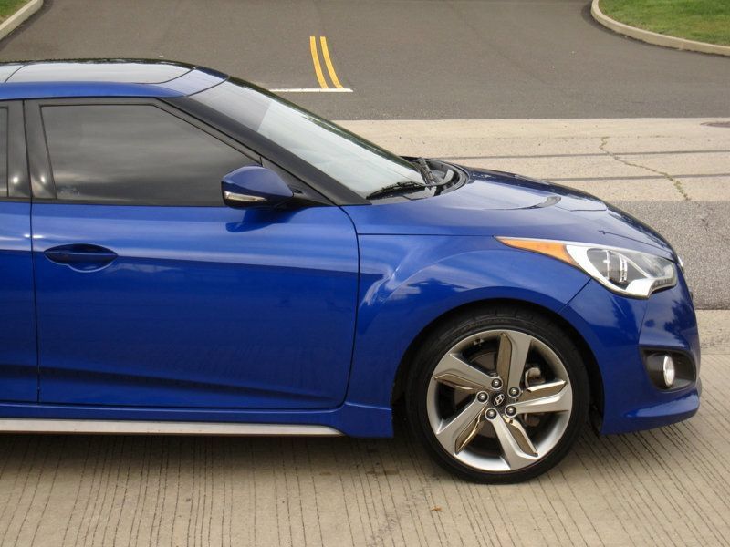 Used 2013 Hyundai Veloster Turbo w/ Ultimate Pkg FWD image 10