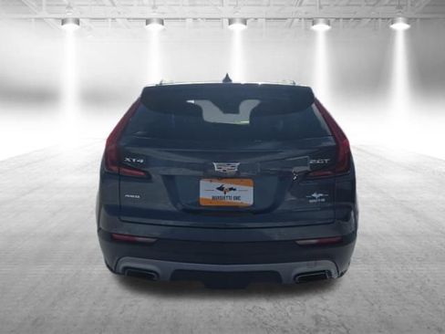 Used 2019 Cadillac XT4 Premium Luxury w/ Cold Weather Package image 11