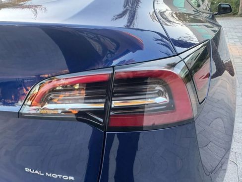 Used 2023 Tesla Model Y Long Range image 34