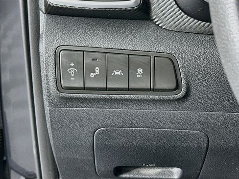 Used 2021 Hyundai Tucson Value FWD image 17