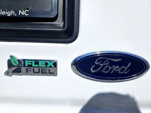 Used 2014 Ford E-350 and Econoline 350 Extended Super Duty w/ Power Group image 56