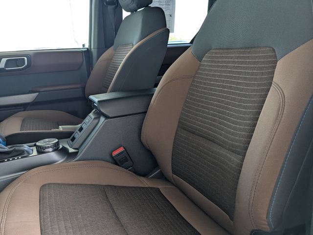 Used 2022 Ford Bronco Outer Banks AWD/4WD image 28