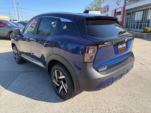 New 2026 Nissan Kicks SV w/ SV Premium Package image 8