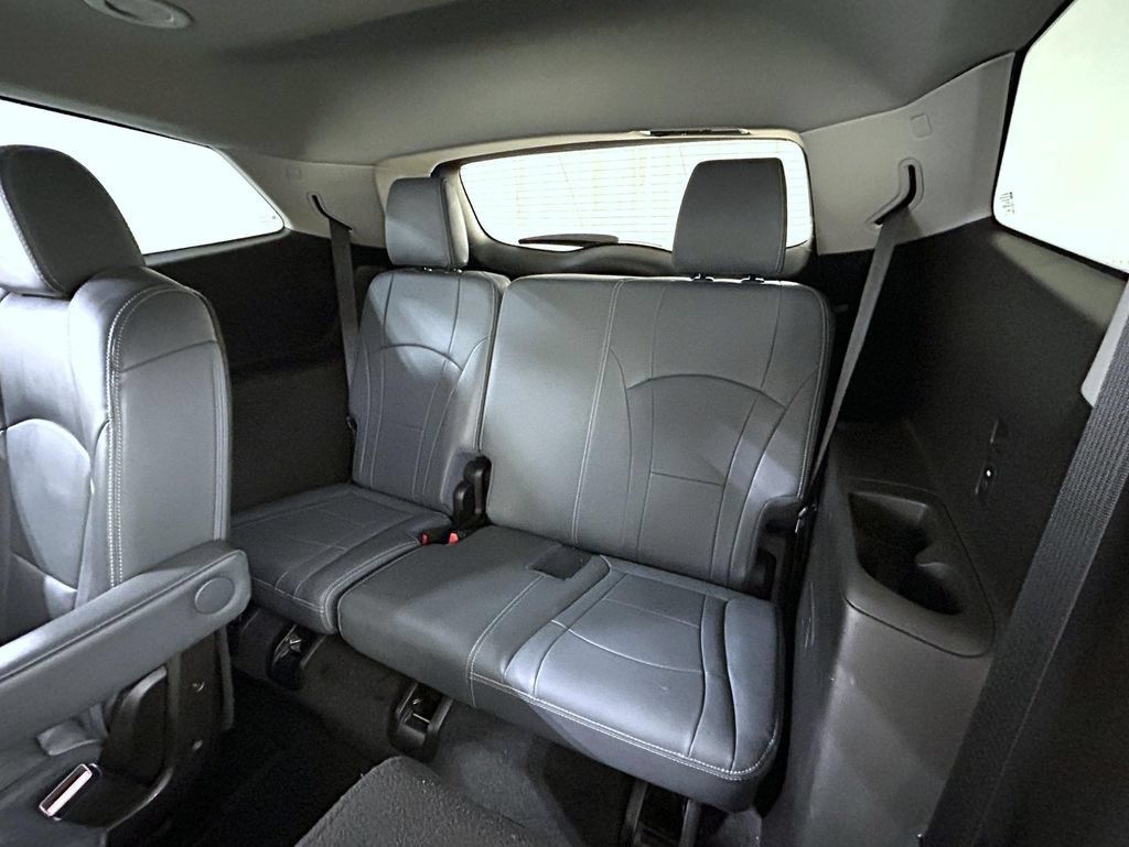 Used 2021 Buick Enclave Premium w/ Sun and Sites Package AWD/4WD image 20
