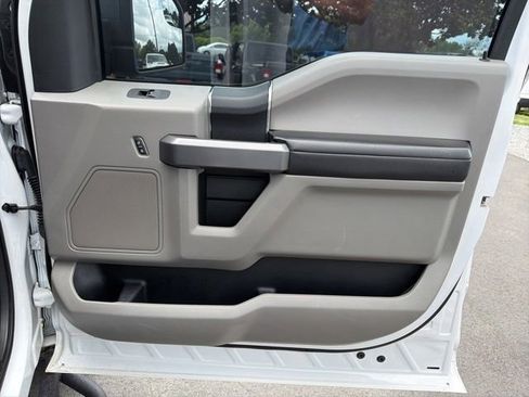Used 2020 Ford F150 XLT w/ Equipment Group 301A Mid RWD image 10