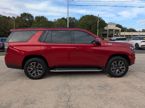 Used 2024 Chevrolet Tahoe Z71 w/ Luxury Package image 4