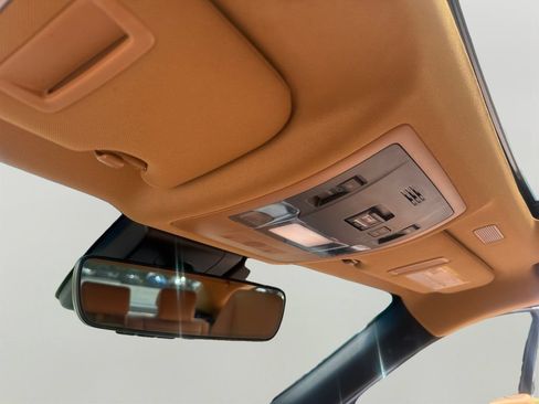 Used 2025 Lexus ES 350 w/ Premium Package FWD image 21
