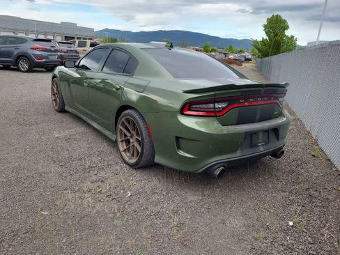 Used 2019 Dodge Charger SRT Hellcat w/ Harman/Kardon Audio Group image 11