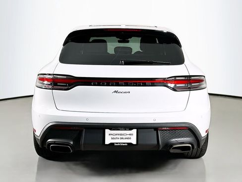Used 2026 Porsche Macan image 10