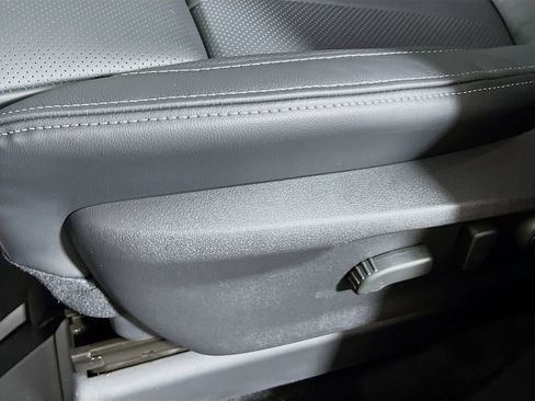 New 2026 Subaru Ascent Limited w/ Popular Package #2 image 15