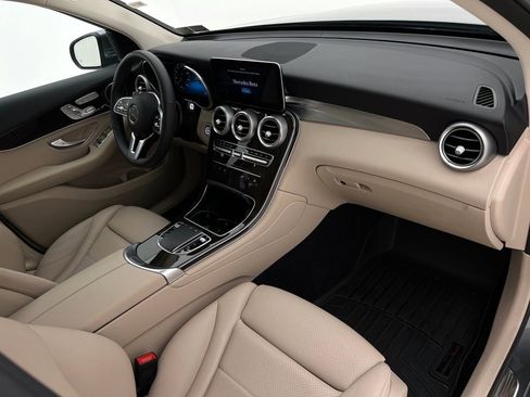 Used 2022 Mercedes-Benz GLC 300 GLC 300 image 13