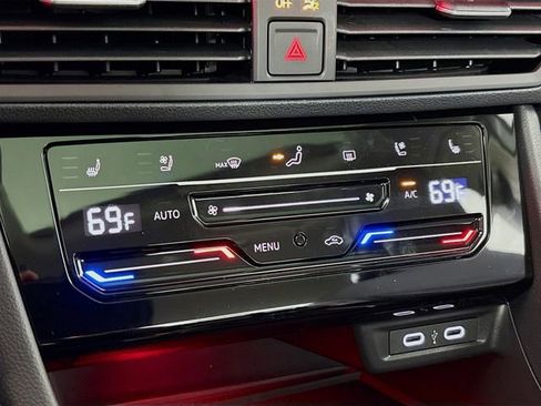 New 2026 Volkswagen Jetta SEL image 17