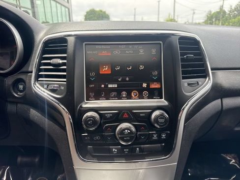 Used 2015 Jeep Grand Cherokee Altitude AWD/4WD image 16