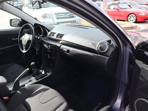 Used 2008 MAZDA MAZDA3 s Touring image 15