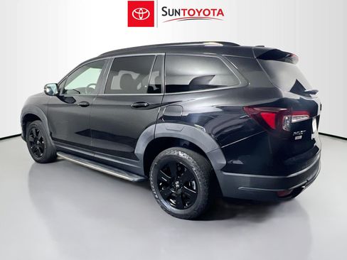 Used 2022 Honda Pilot TrailSport image 6