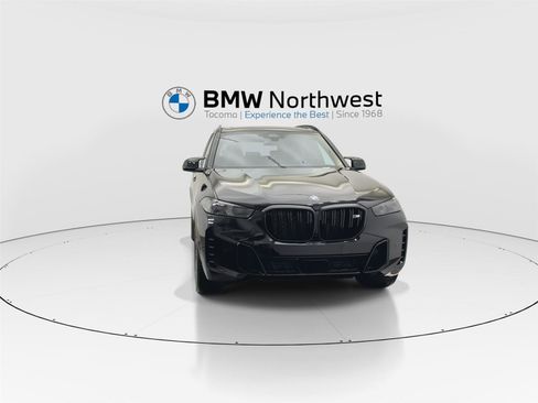 New 2026 BMW X5 M60i w/ Climate Comfort Package image 7