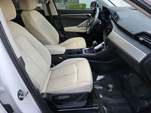 Used 2020 Audi Q3 2.0T Premium w/ Convenience Package image 20