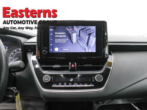 Used 2023 Toyota Corolla LE image 12