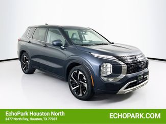 Used 2024 Mitsubishi Outlander SE video 1