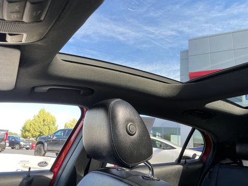 Used 2016 Mercedes-Benz GLA 250 4MATIC image 10
