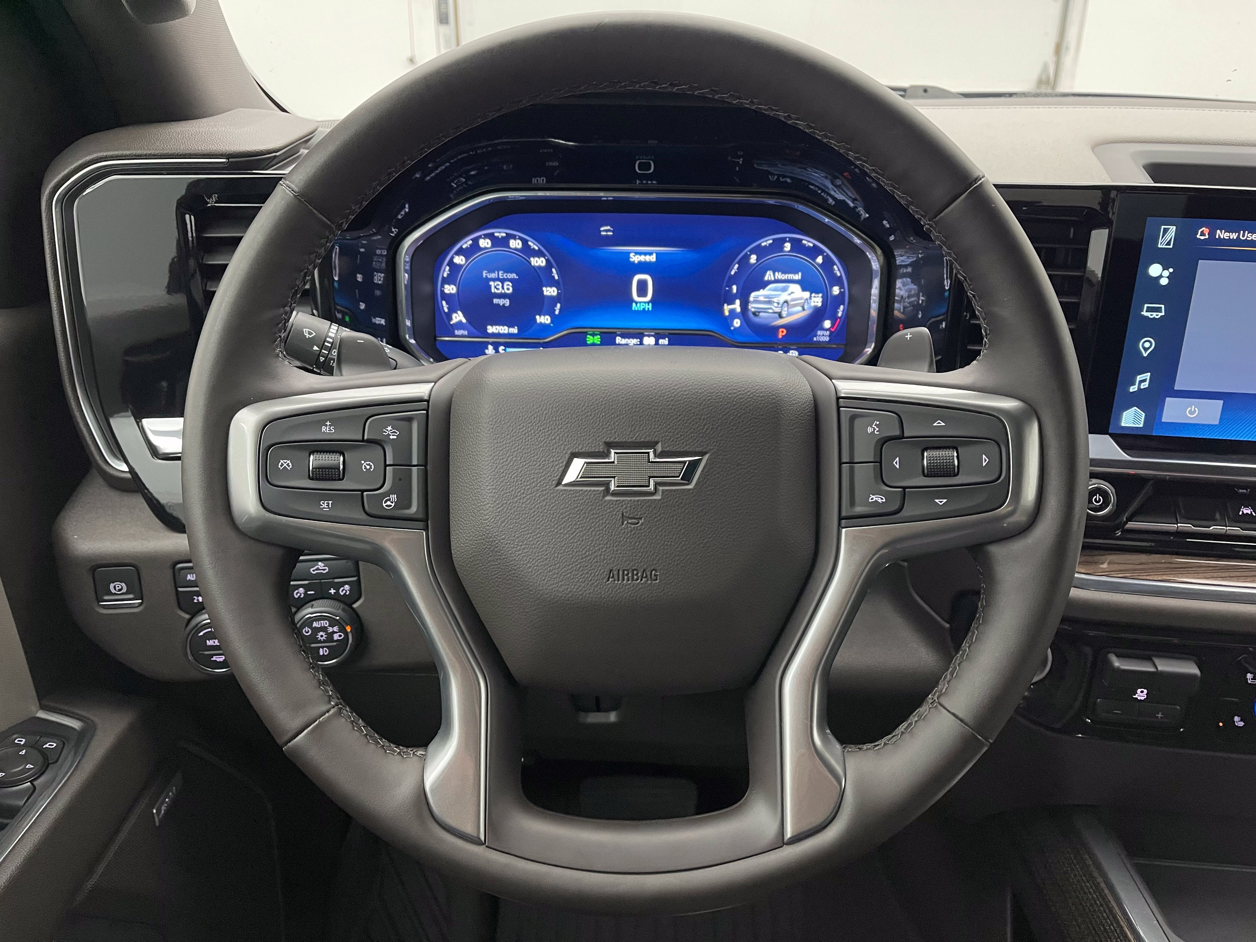 Used 2024 Chevrolet Silverado 1500 RST AWD/4WD image 18