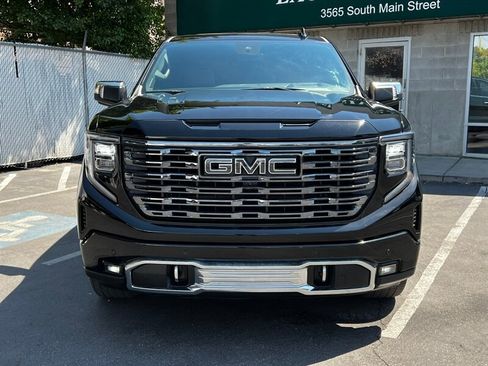 Used 2024 GMC Sierra 1500 Denali Ultimate AWD/4WD image 2