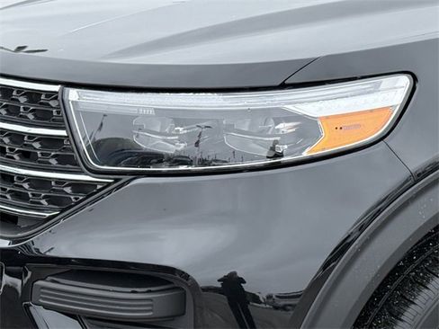 Certified 2023 Ford Explorer XLT image 26