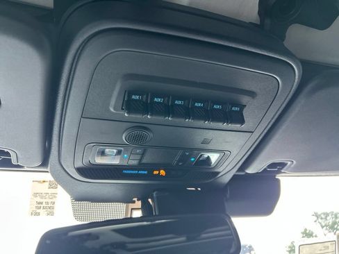 Used 2025 Ford Bronco Badlands AWD/4WD image 38