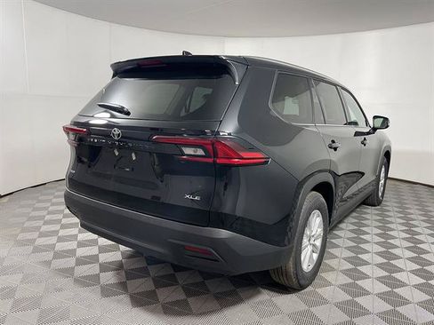 New 2026 Toyota Grand Highlander AWD image 7